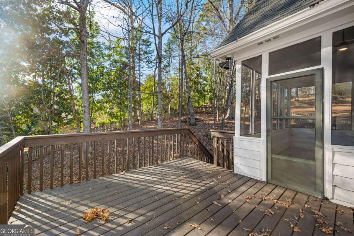 1288 Gate Post Lane Powder Springs GA 30127