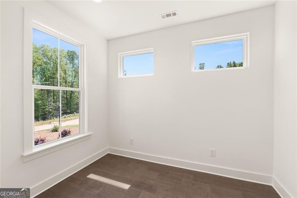 8330 Creekside Overlook Drive Gainesville GA 30506