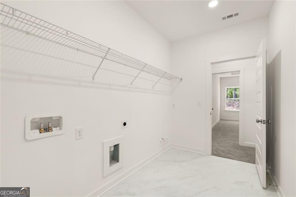 8330 Creekside Overlook Drive Gainesville GA 30506