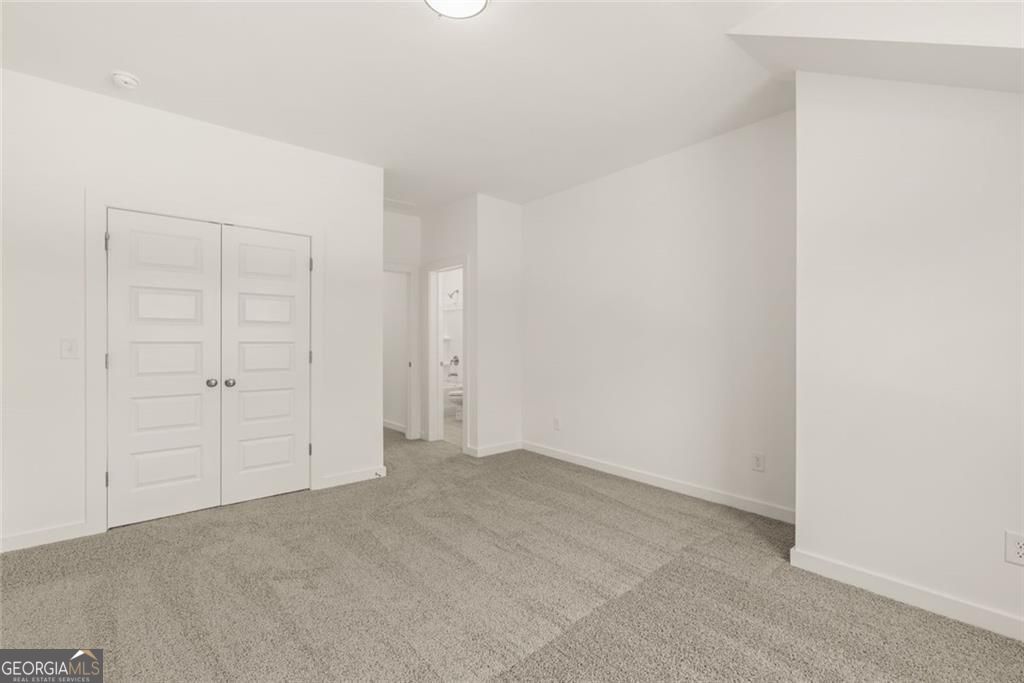 8330 Creekside Overlook Drive Gainesville GA 30506
