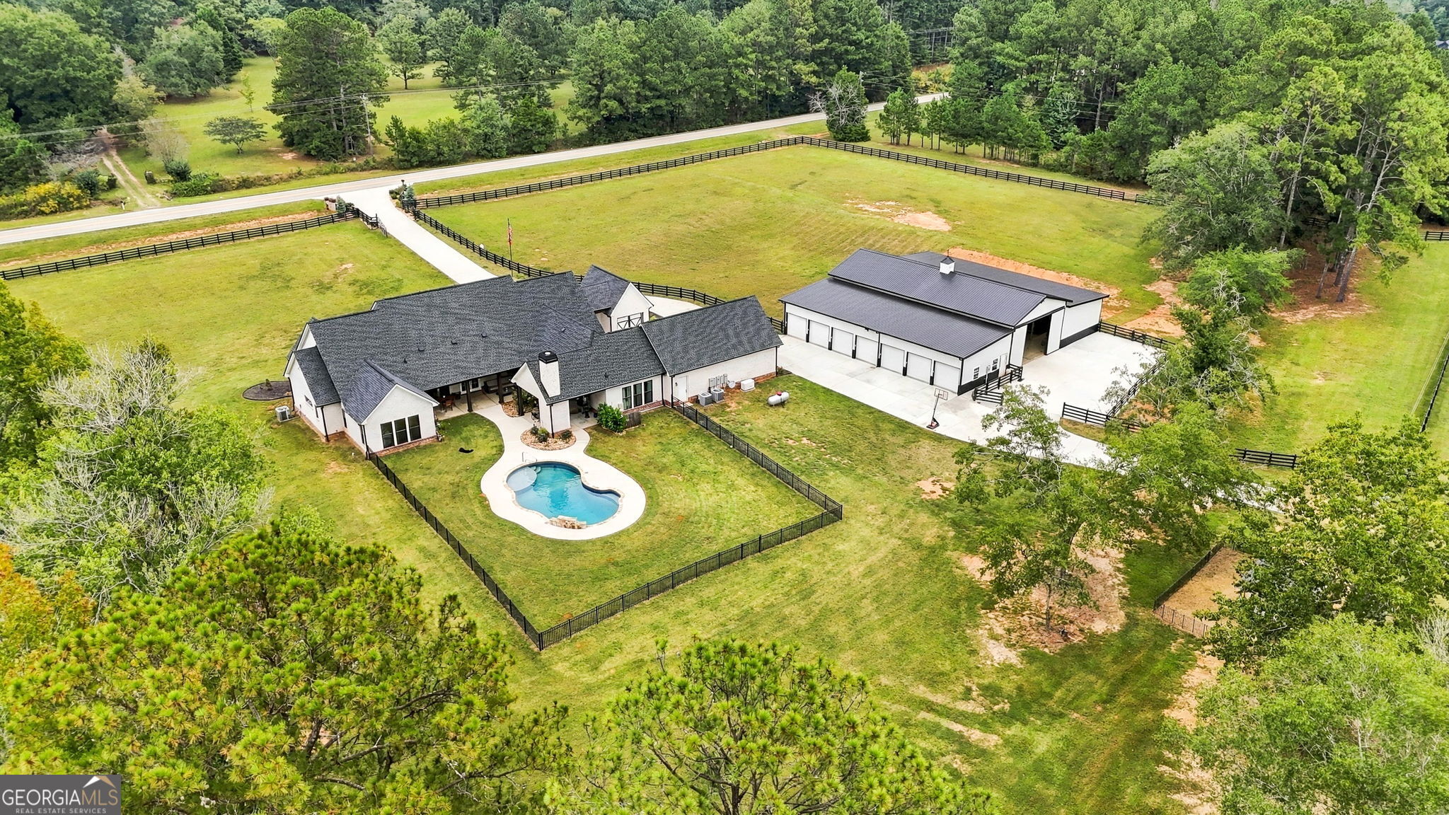 3105 Hollonville Road Williamson GA 30292