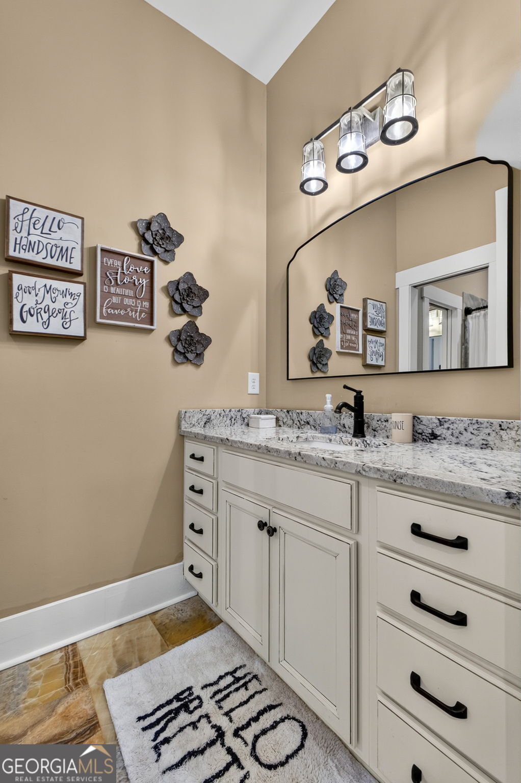 3105 Hollonville Road Williamson GA 30292