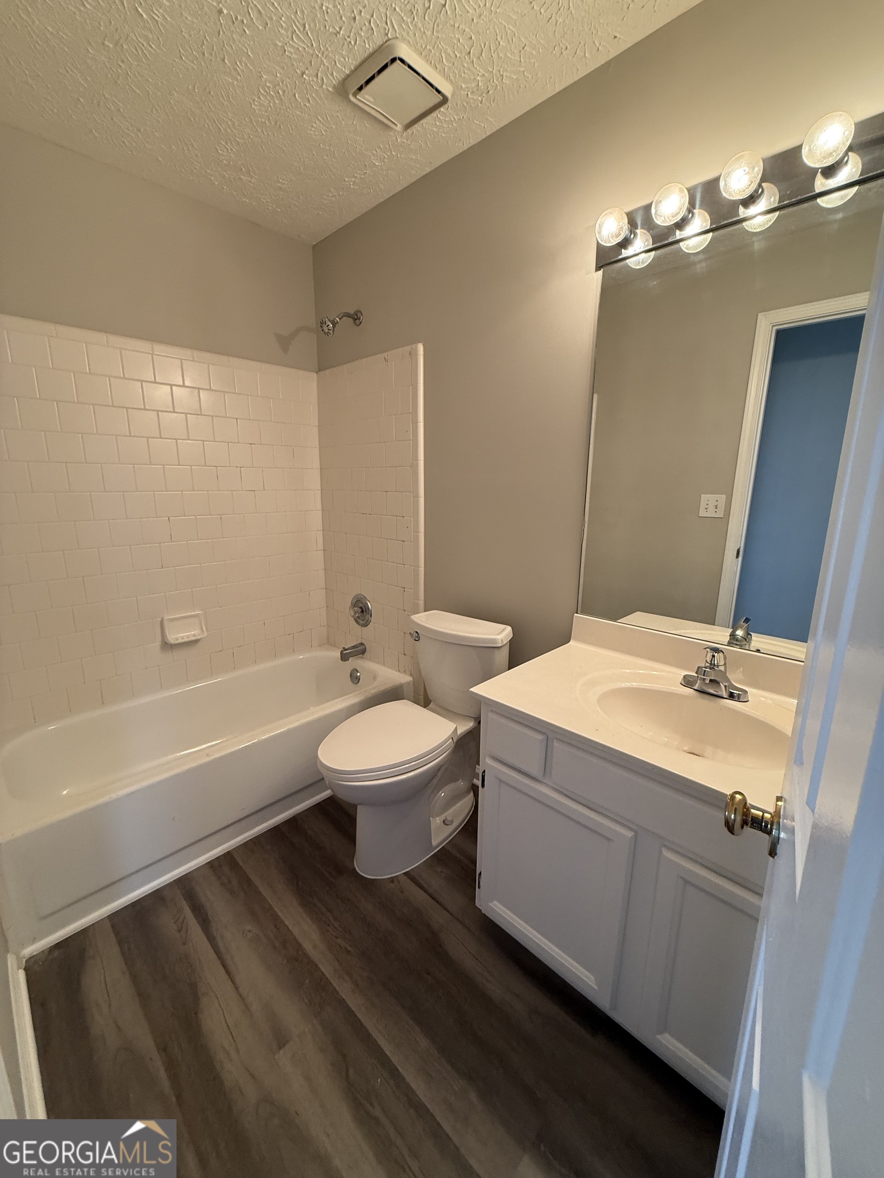 4144 Pinehurst Valley Drive Decatur GA 30034
