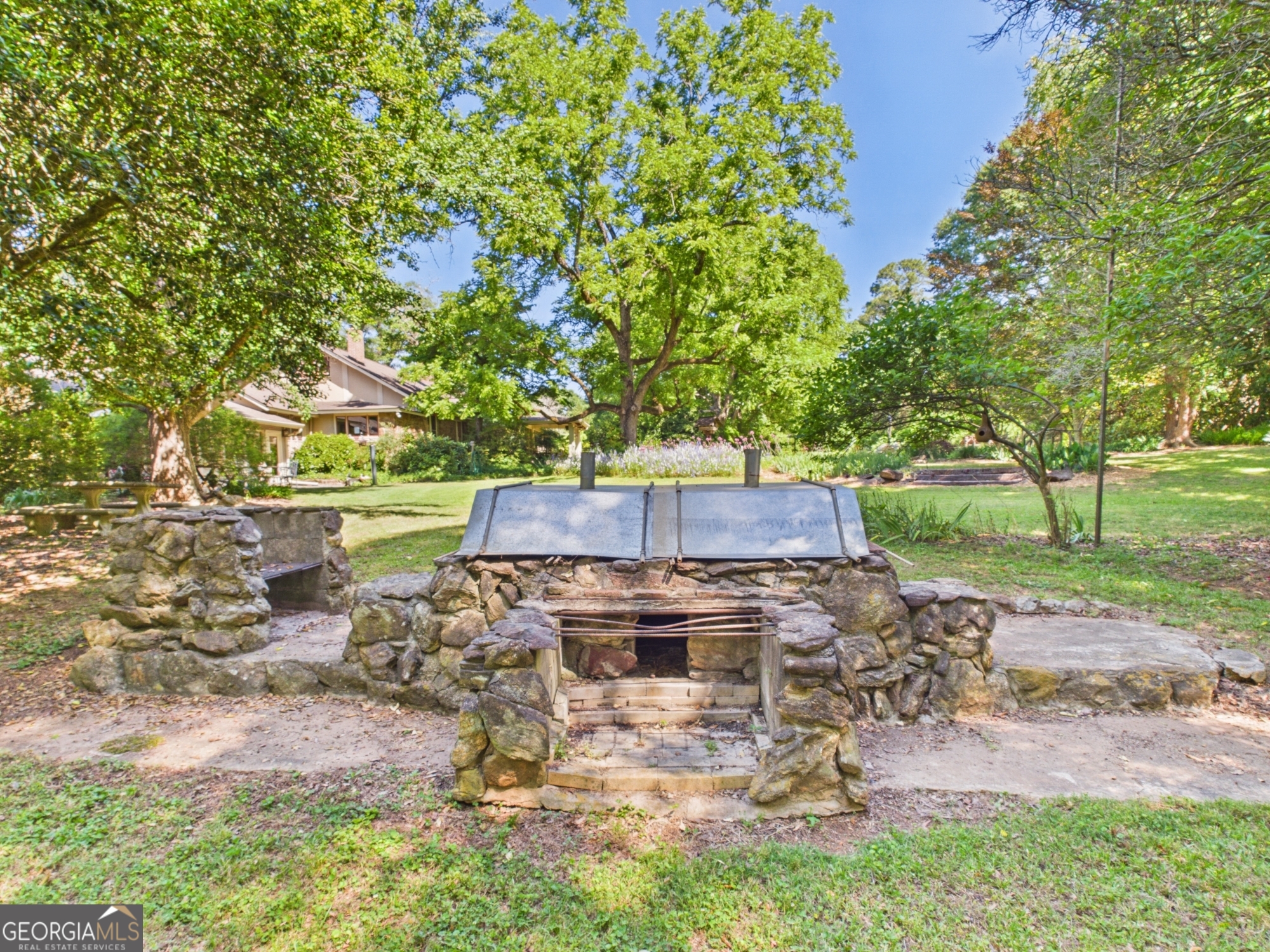 1800 Simonton Bridge Road Watkinsville GA 30677