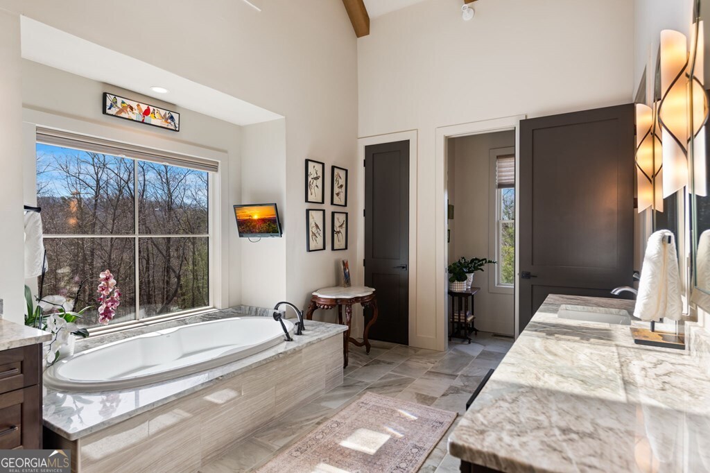 1241 Scenic Drive Blue Ridge GA 30513