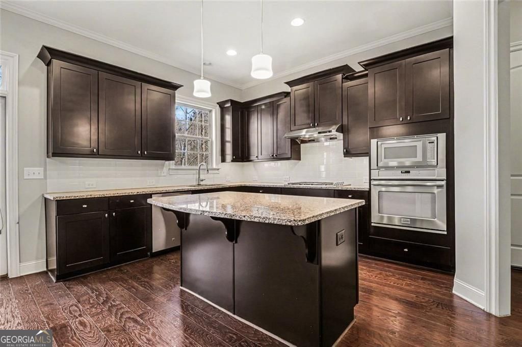 2720 Cogburn Lane Milton GA 30004