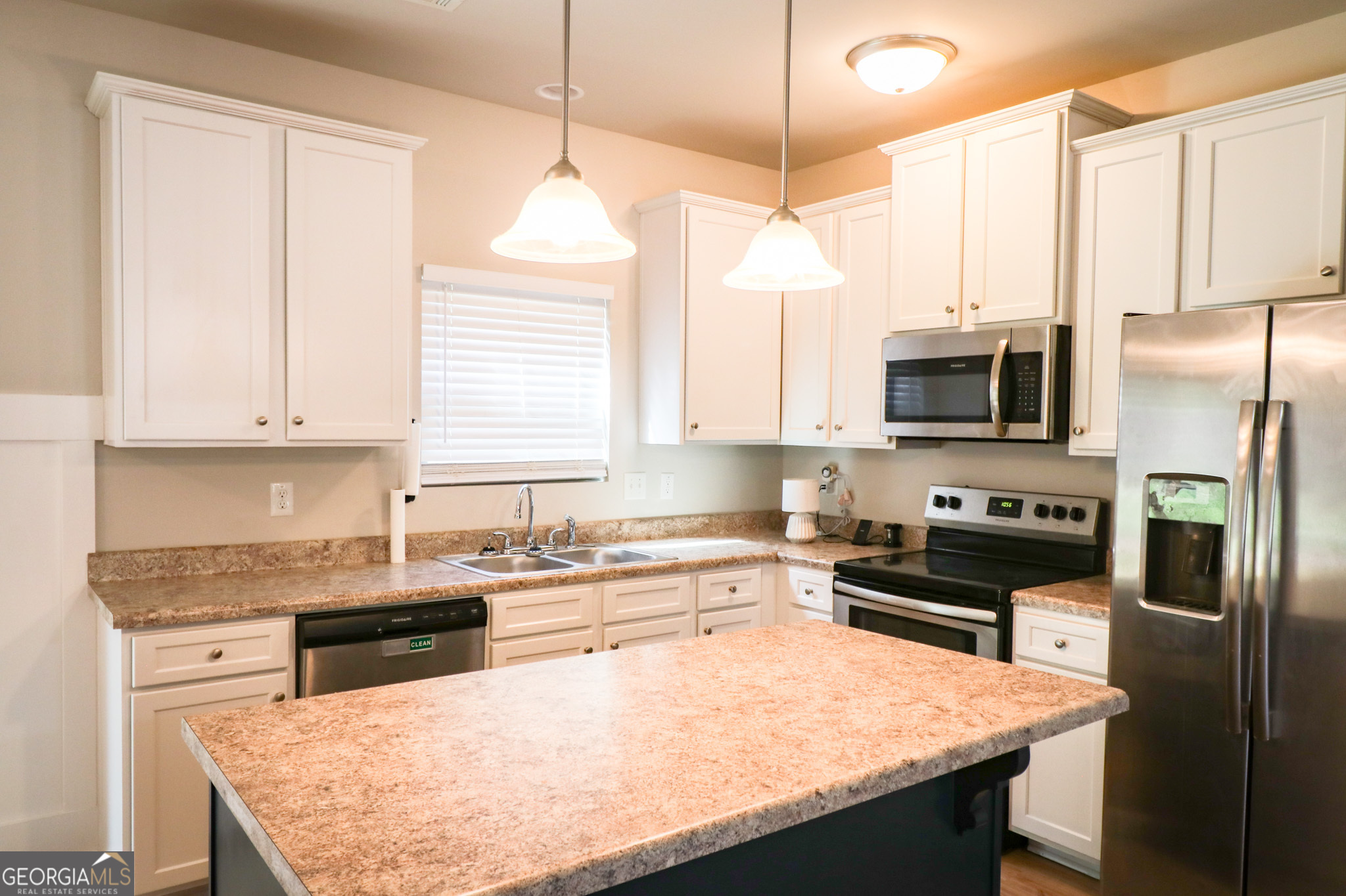 522 Knollwood Griffin GA 30224