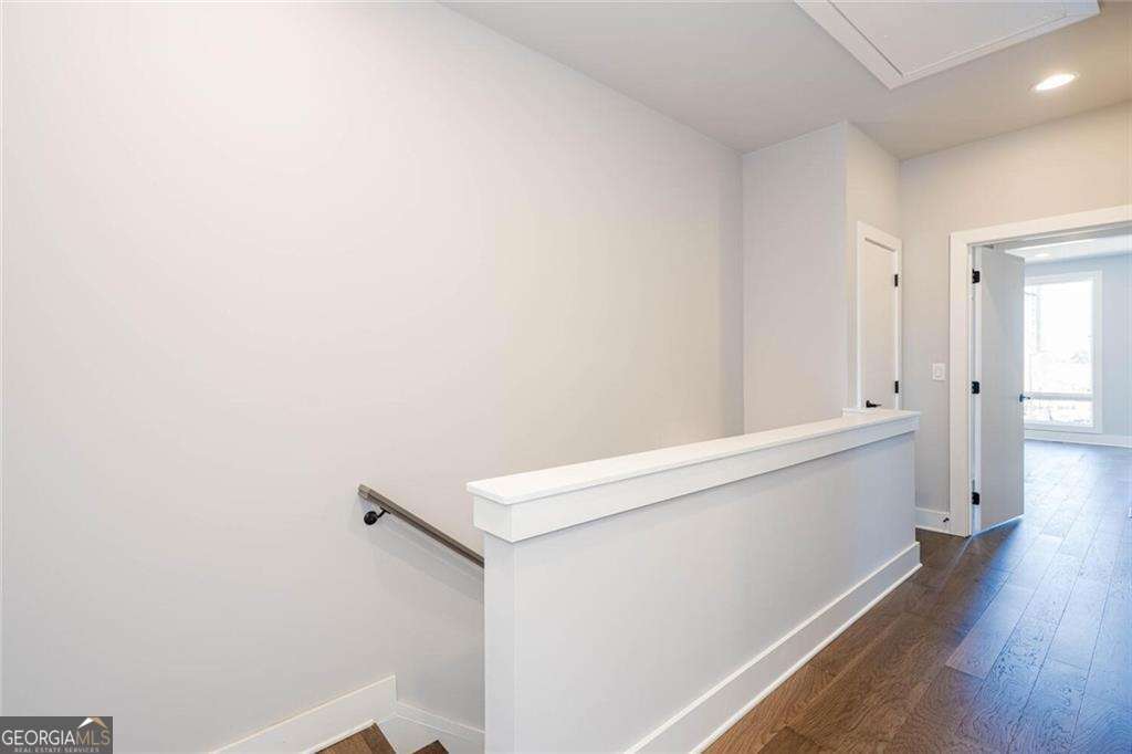 691 Vidalia Lane Atlanta GA 30318