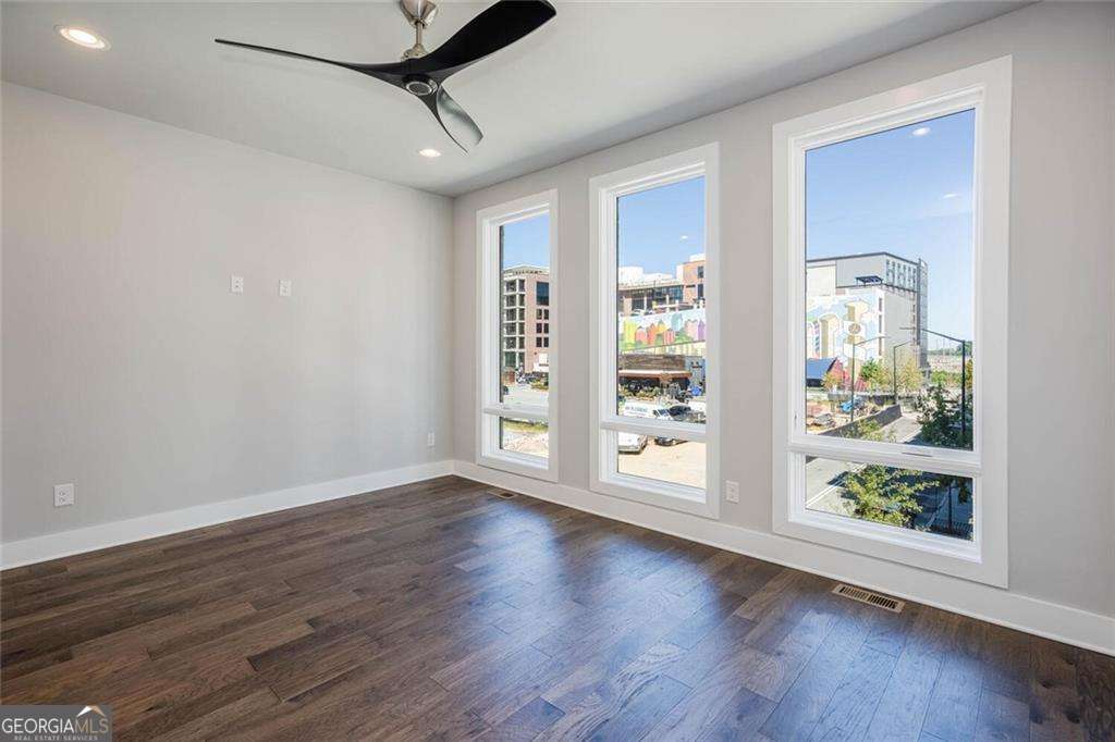 691 Vidalia Lane Atlanta GA 30318