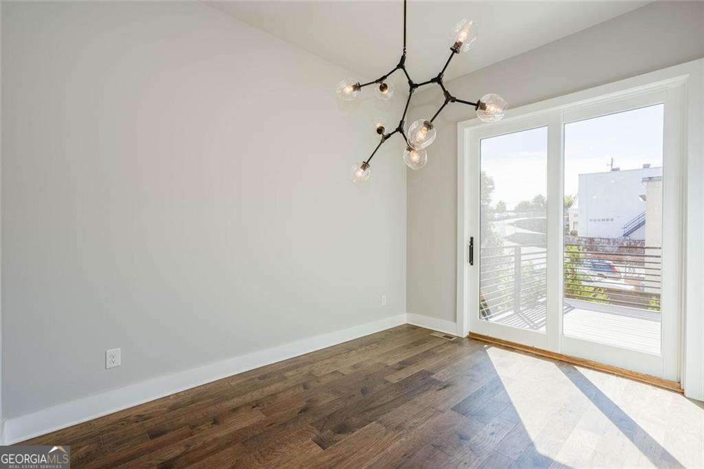 691 Vidalia Lane Atlanta GA 30318
