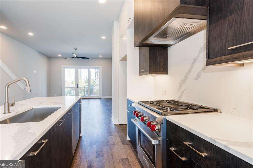 691 Vidalia Lane Atlanta GA 30318