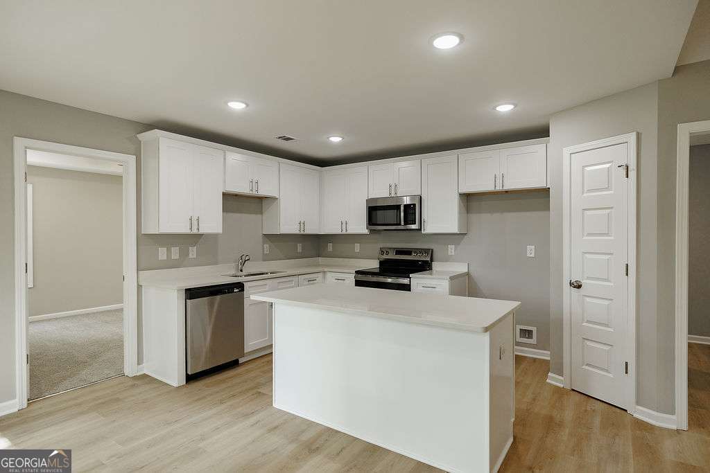 285 Ashbrook Drive Athens GA 30605