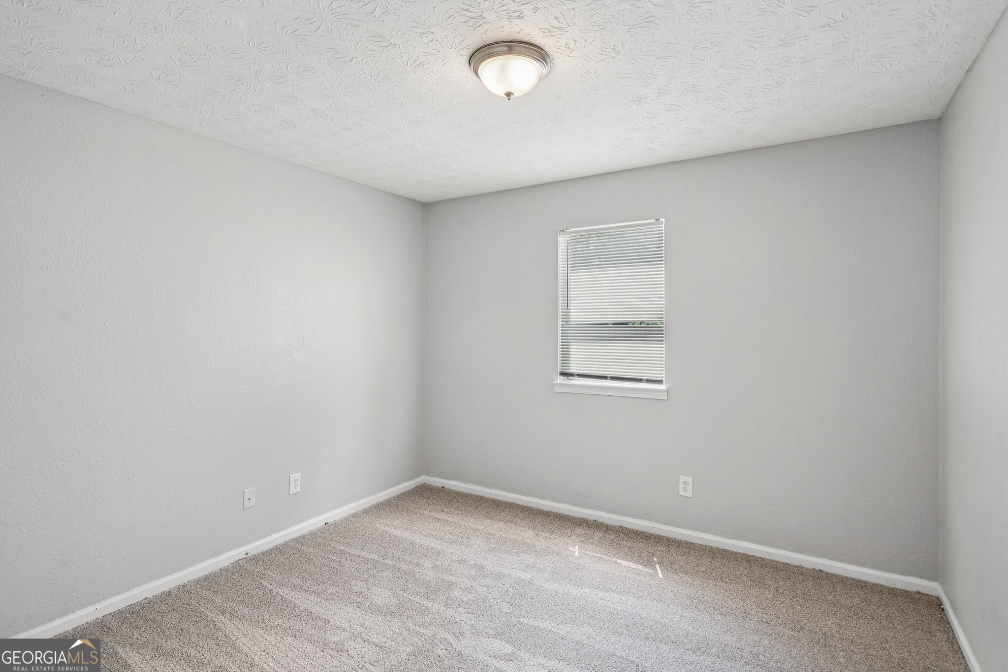 3585 Royal Court Snellville GA 30039