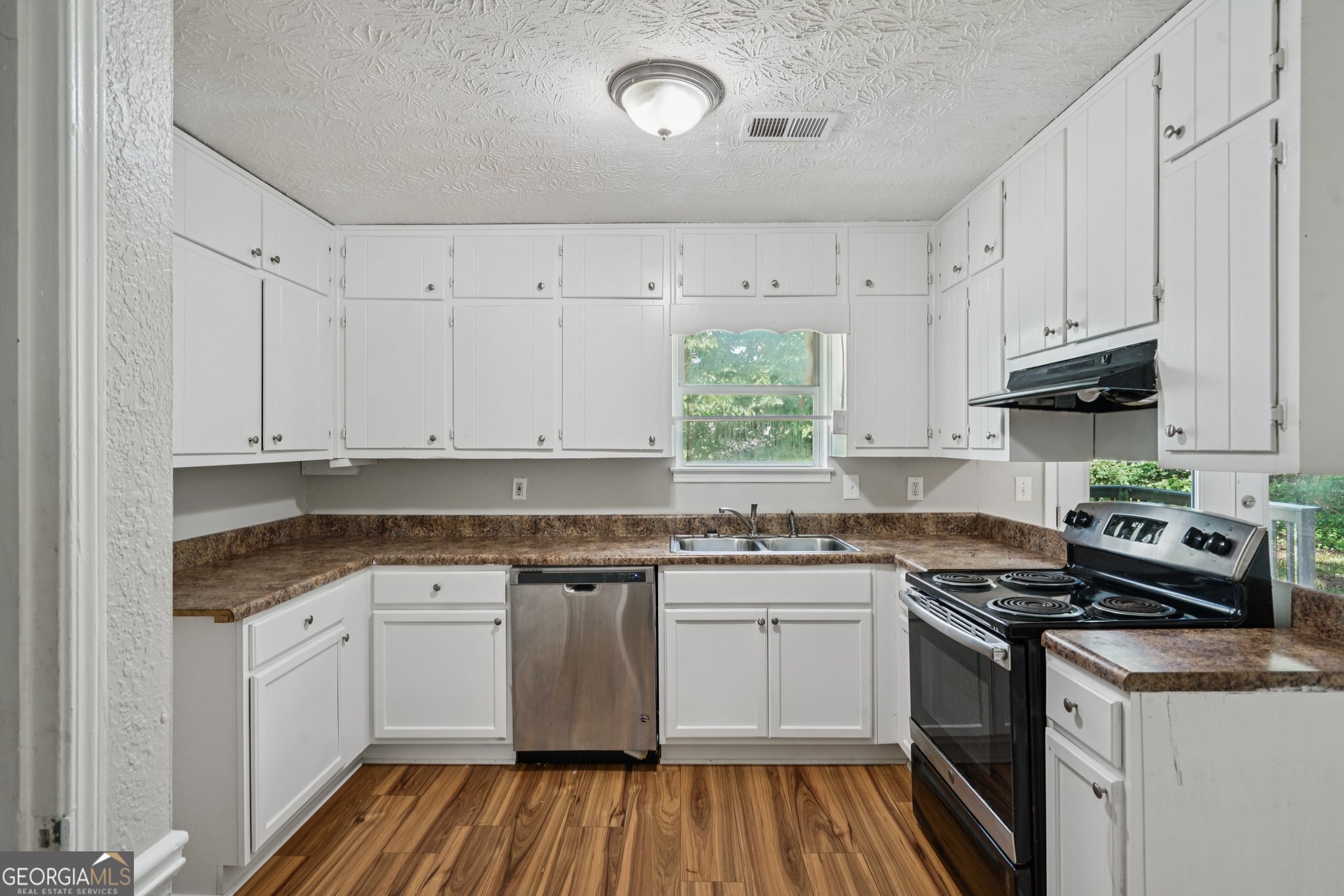3585 Royal Court Snellville GA 30039