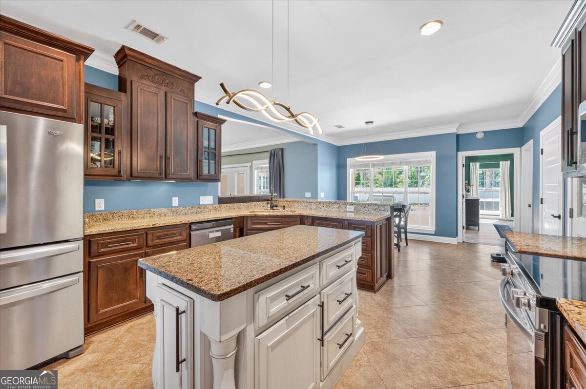 6203 Mill Stone Lane Blackshear GA 31516