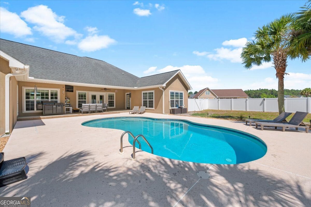 6203 Mill Stone Lane Blackshear GA 31516