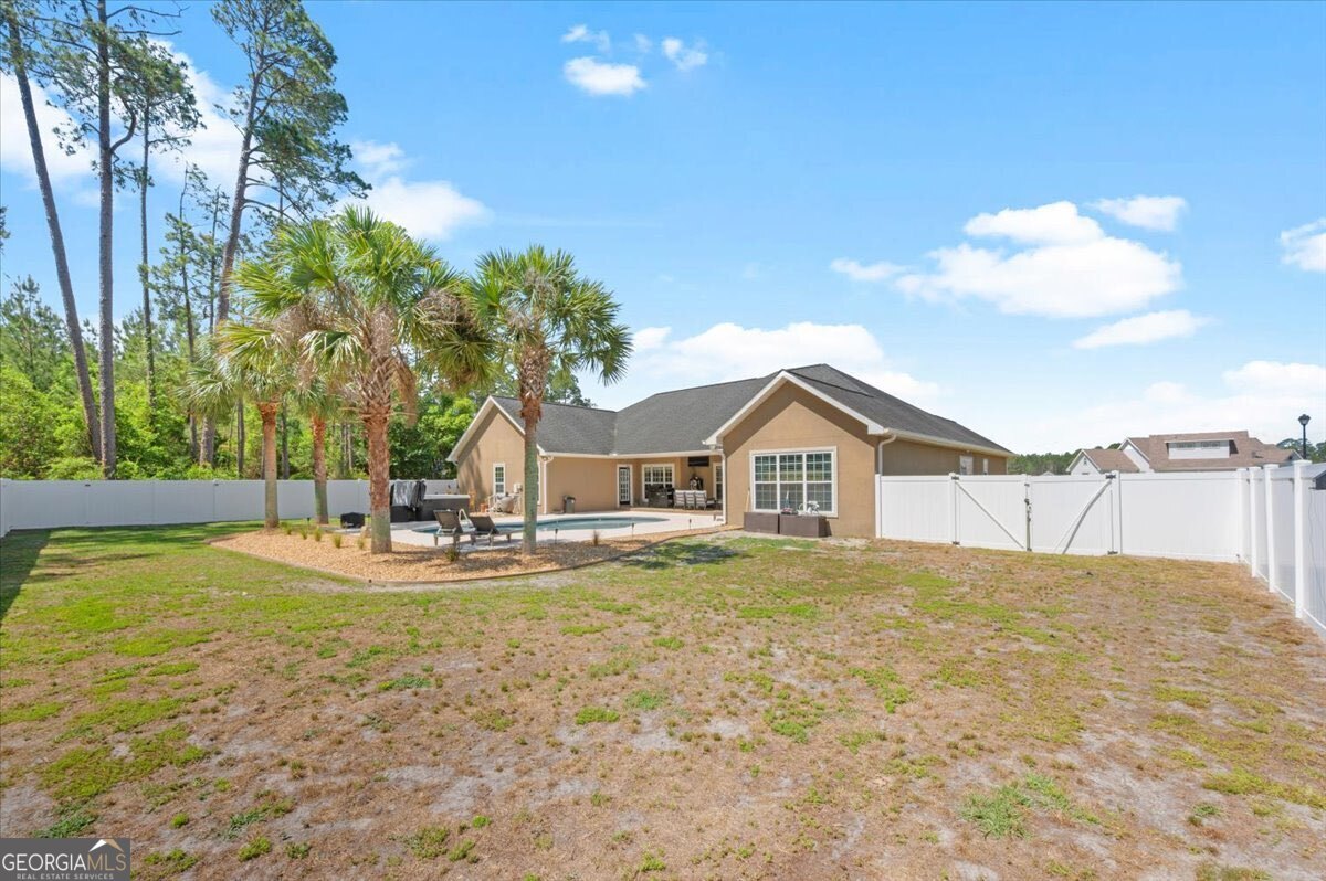 6203 Mill Stone Lane Blackshear GA 31516