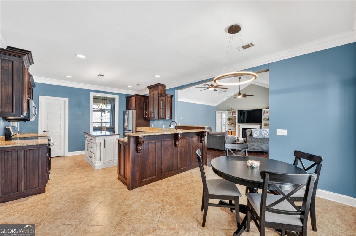 6203 Mill Stone Lane Blackshear GA 31516