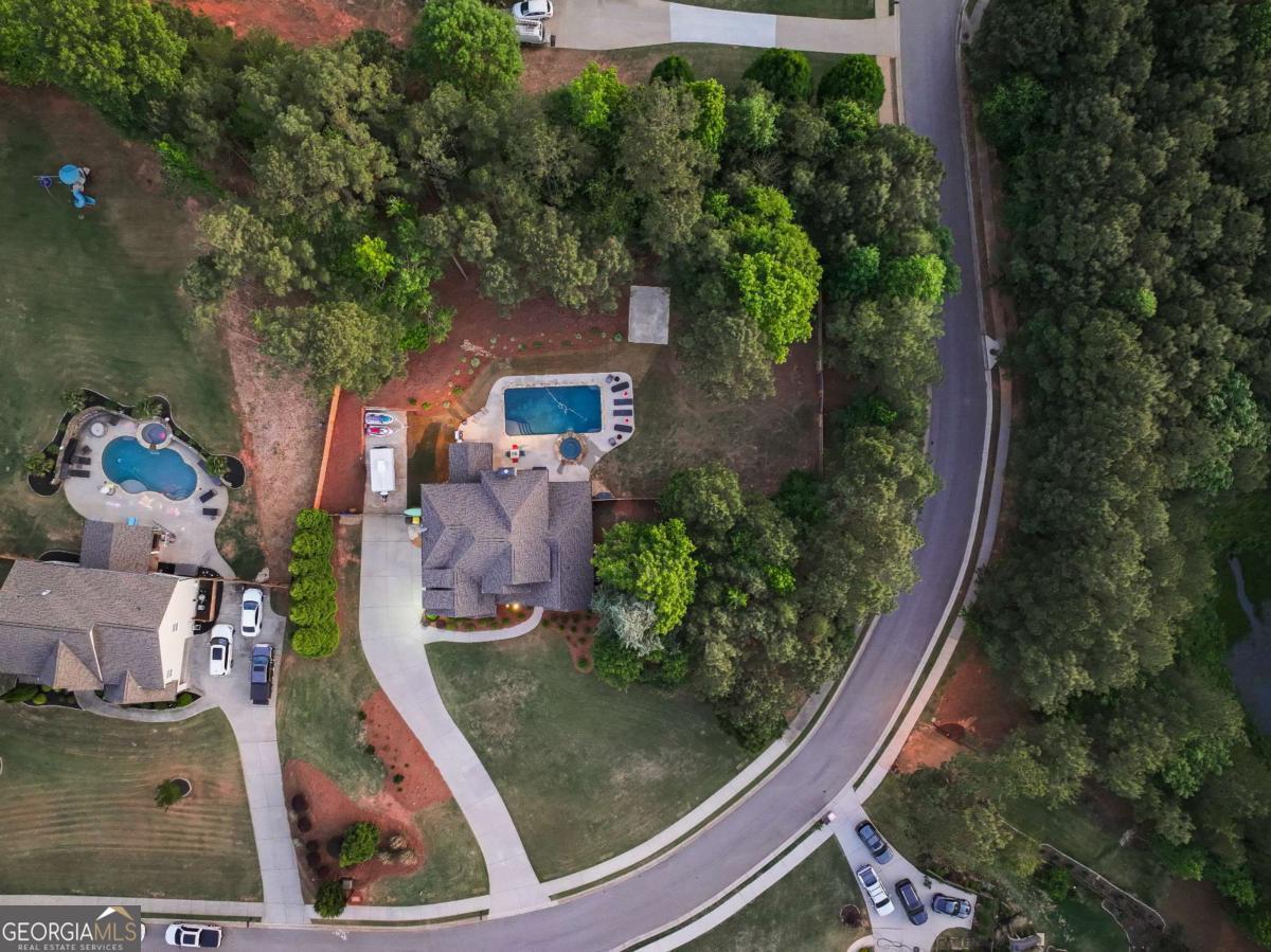 4018 Silverstone Drive Braselton GA 30517
