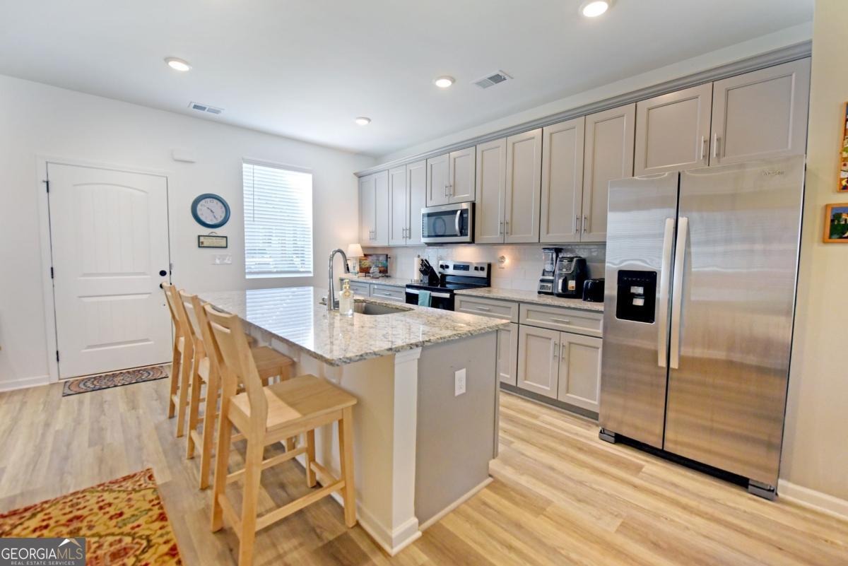 25 Grove Loop Blue Ridge GA 30513