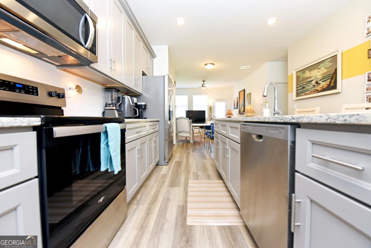 25 Grove Loop Blue Ridge GA 30513