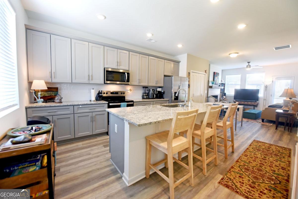 25 Grove Loop Blue Ridge GA 30513
