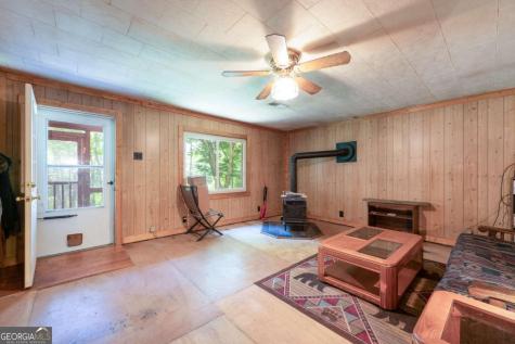 132 Mockingbird Lane Mccaysville GA 30555