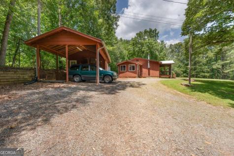 132 Mockingbird Lane Mccaysville GA 30555