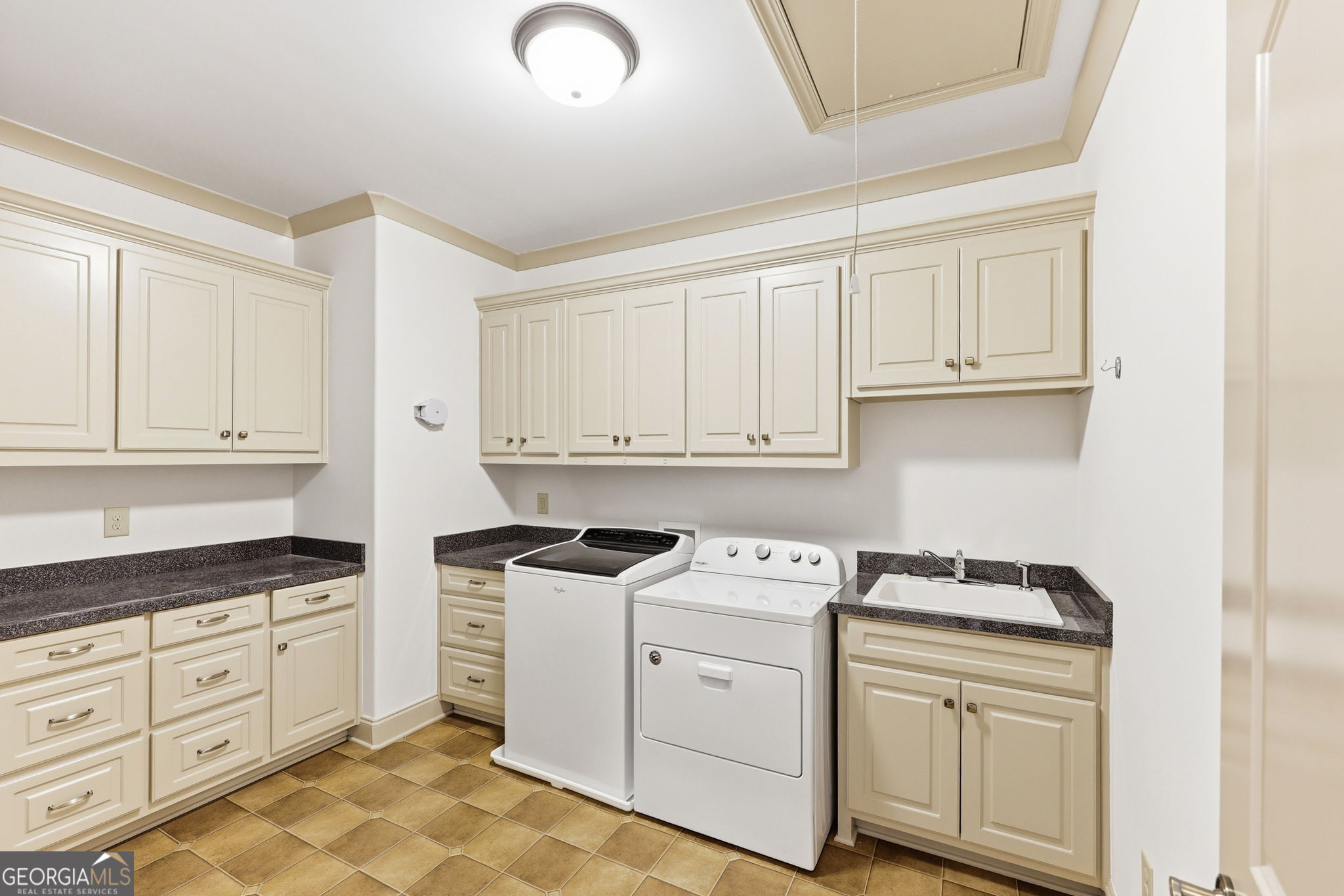 2742 High Vista Point Gainesville GA 30501