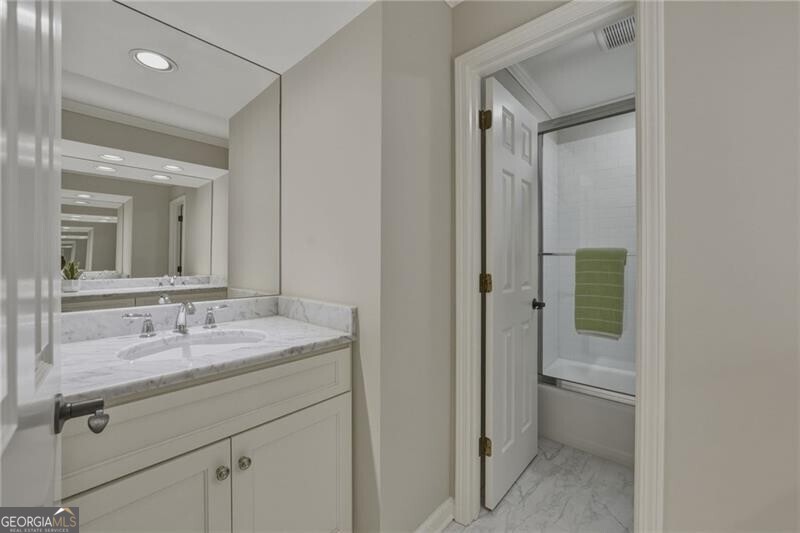 3395 W Paces Ferry Court NW Atlanta GA 30327