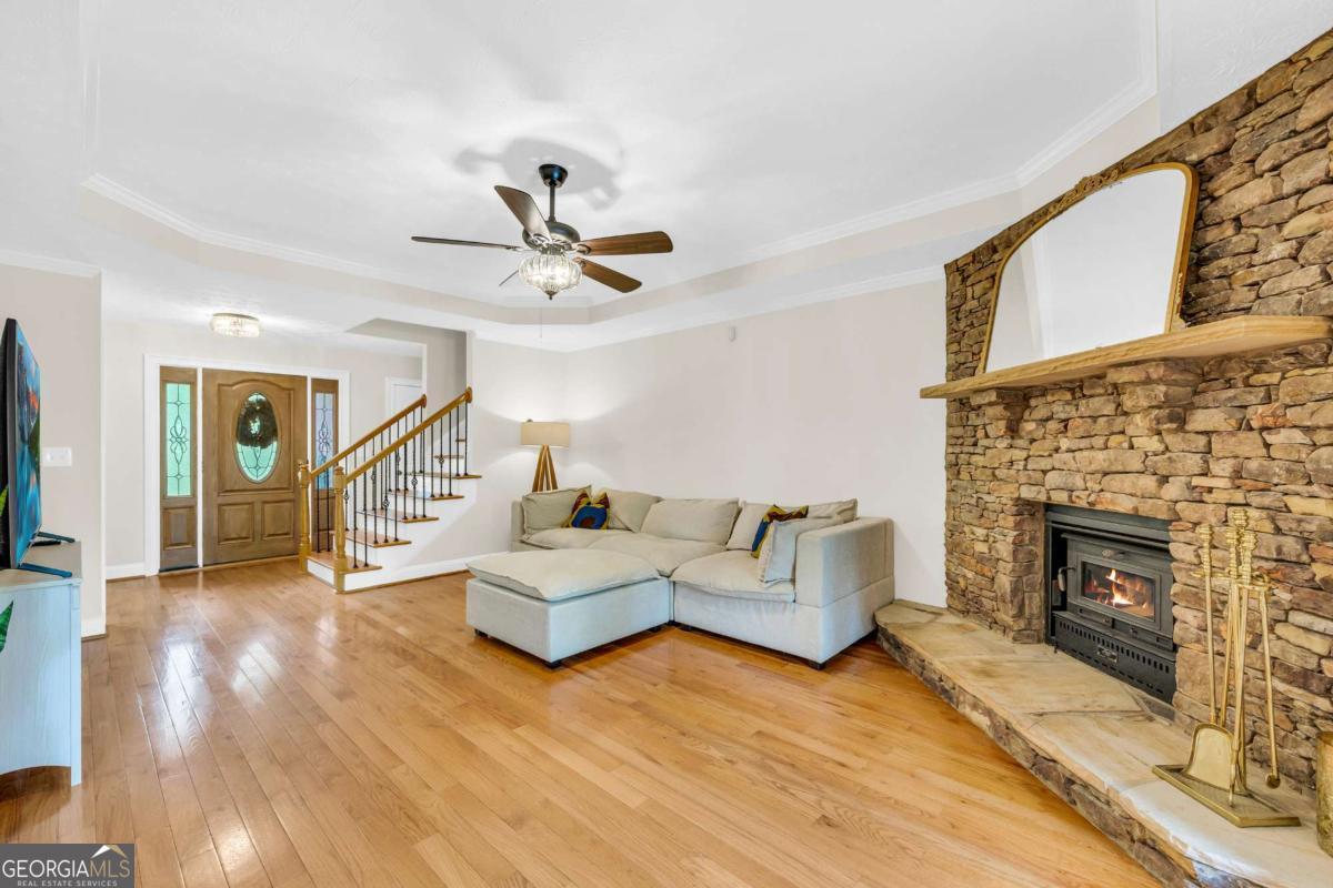 6200 Bent Tree Cove Murrayville GA 30564