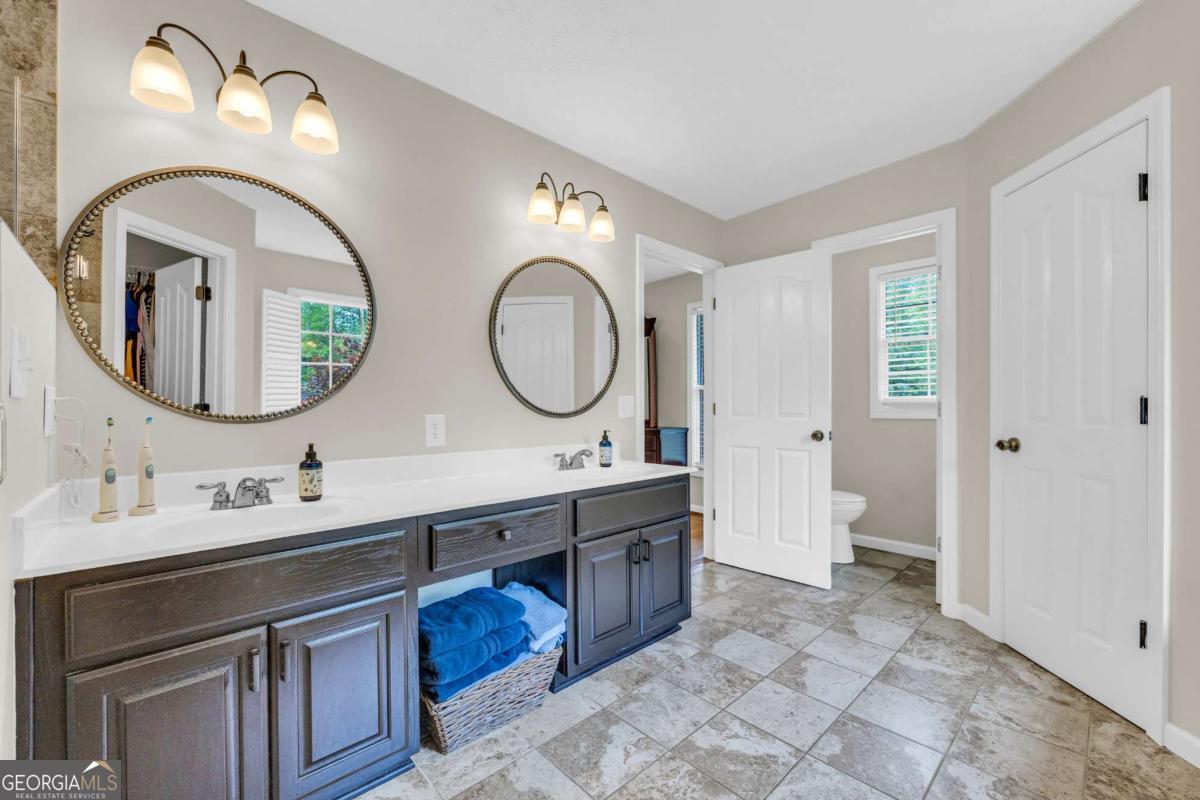 6200 Bent Tree Cove Murrayville GA 30564