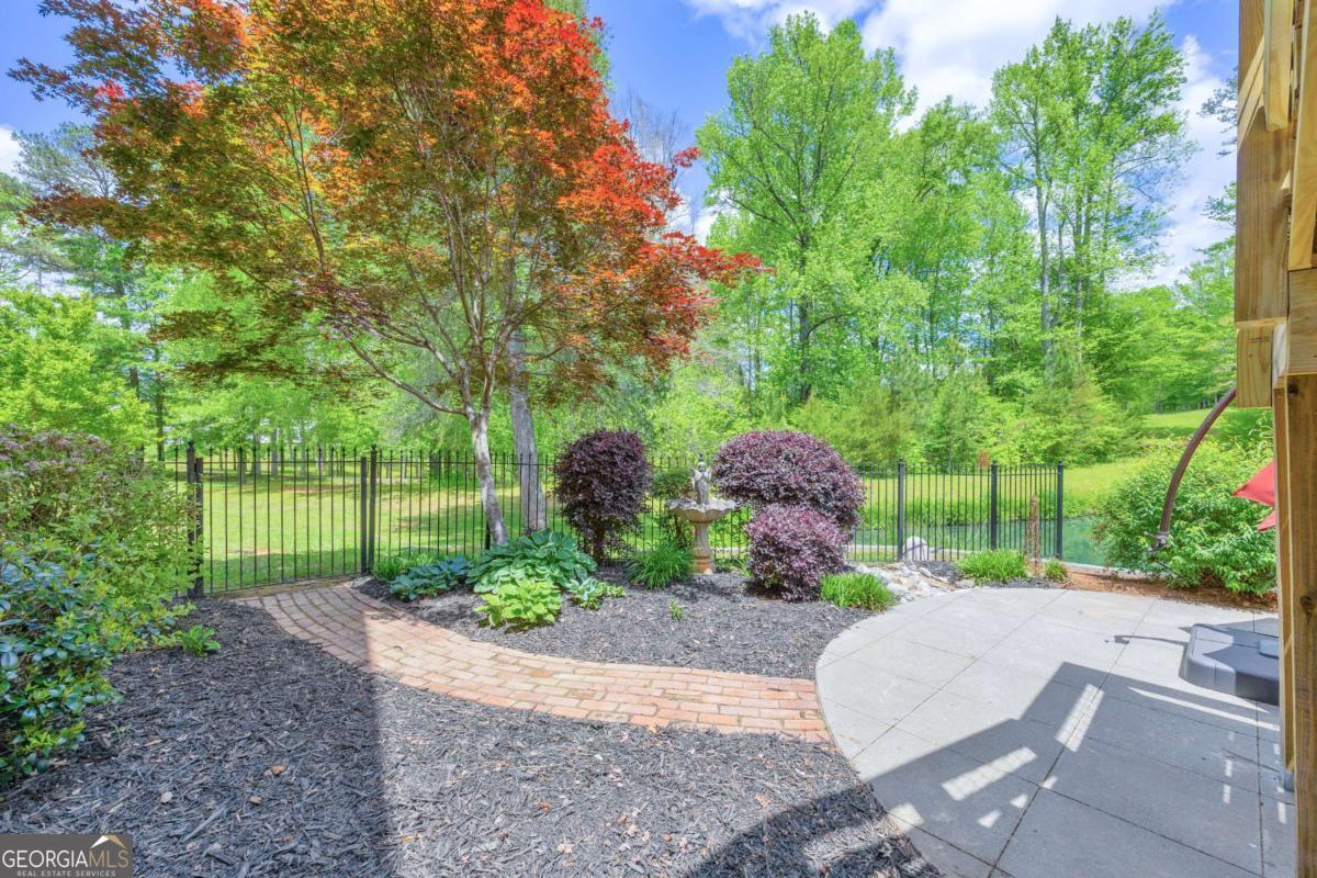 6200 Bent Tree Cove Murrayville GA 30564