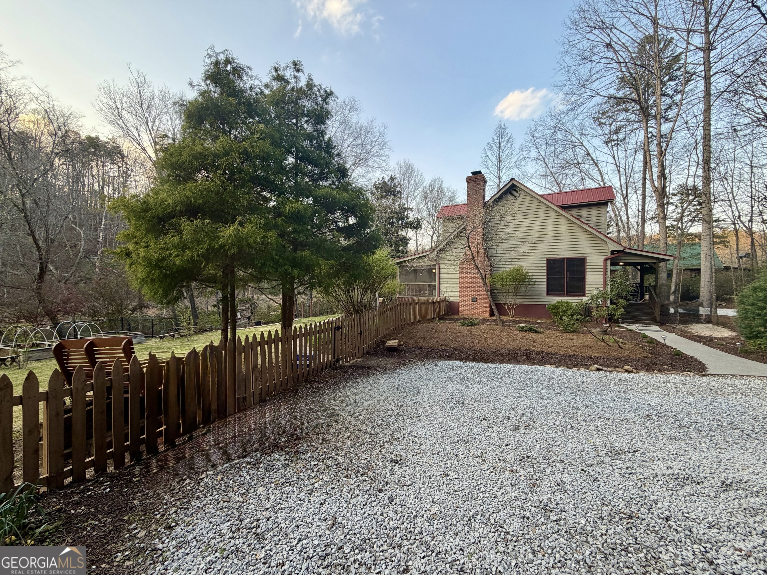 125 River Run Trail Cornelia GA 30531