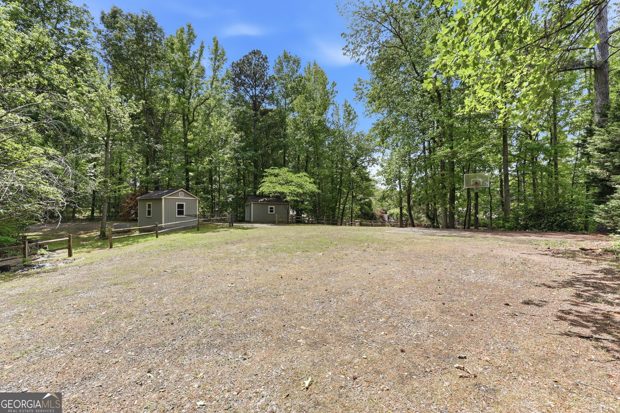 9145 Browns Bridge Road Gainesville GA 30506