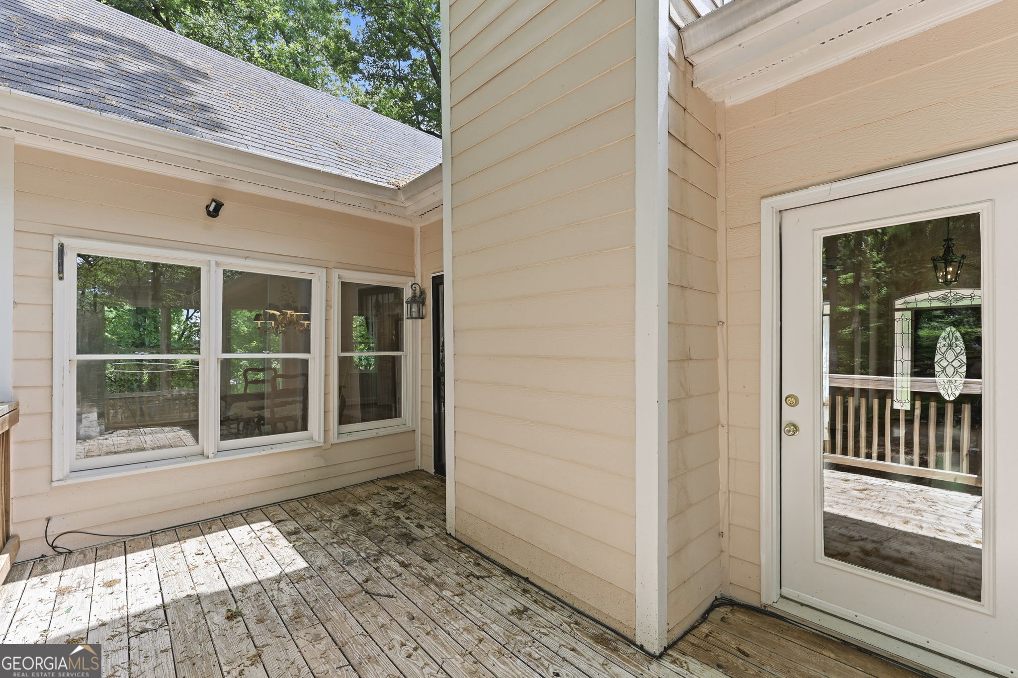 9145 Browns Bridge Road Gainesville GA 30506