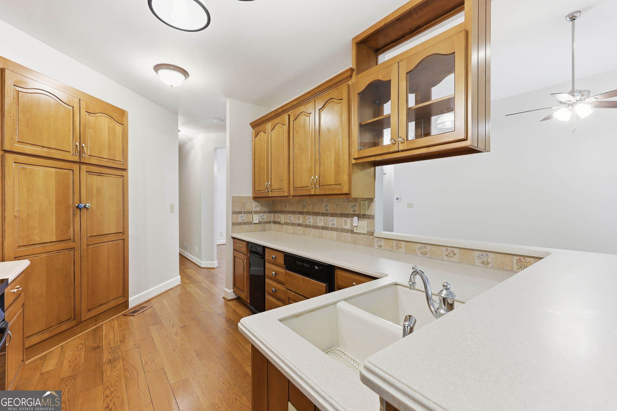 9145 Browns Bridge Road Gainesville GA 30506