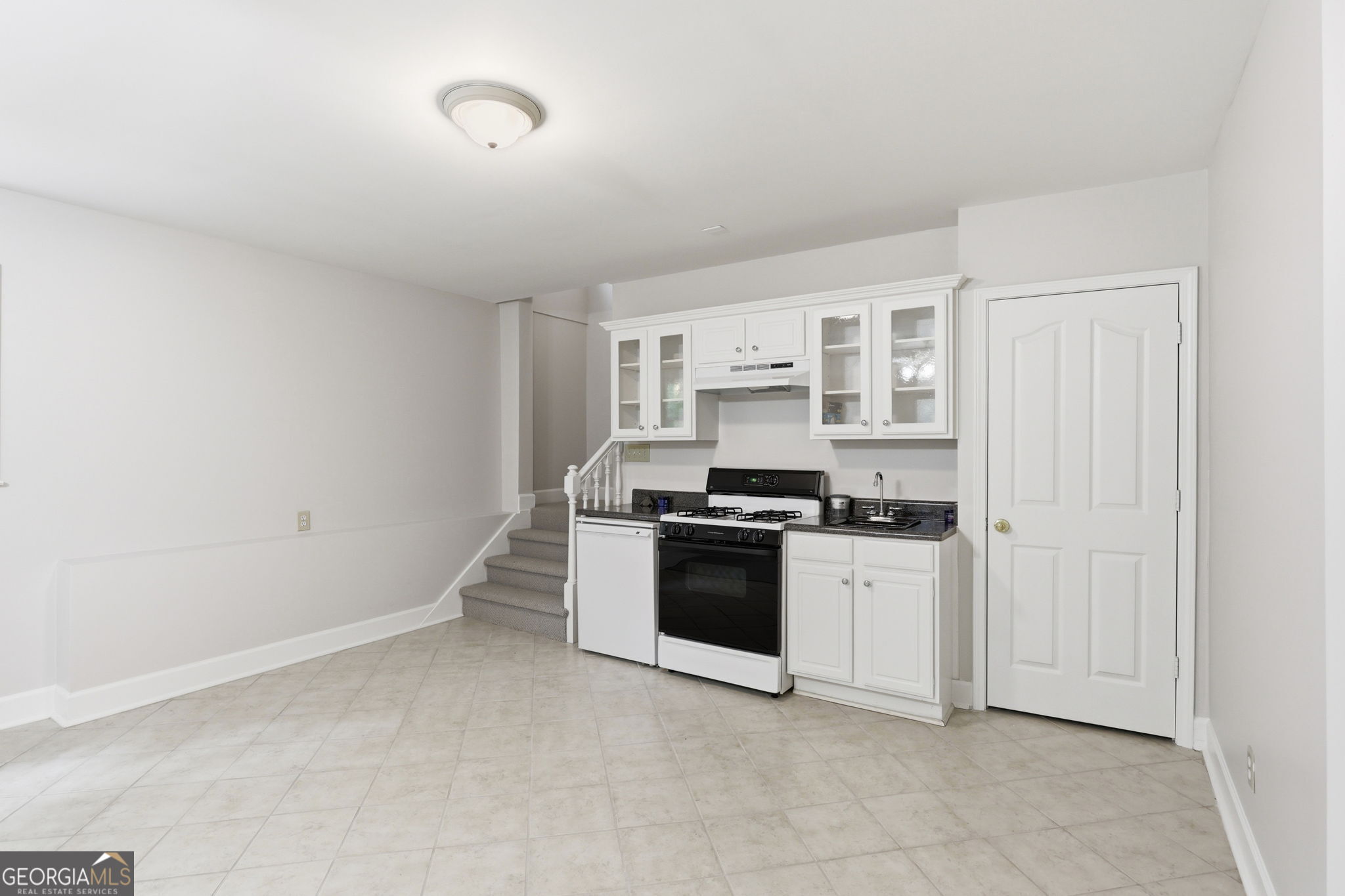 9145 Browns Bridge Road Gainesville GA 30506