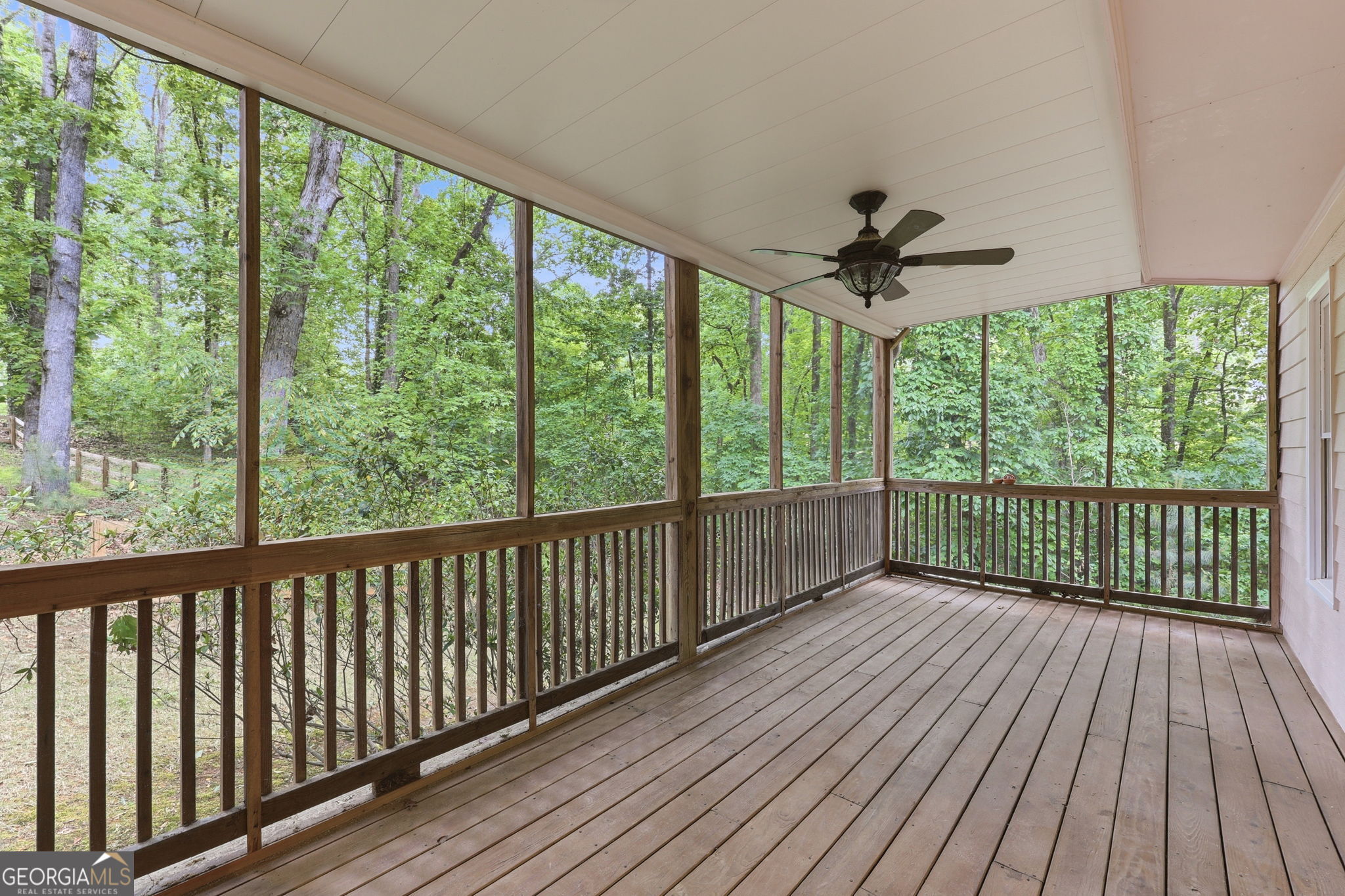 9145 Browns Bridge Road Gainesville GA 30506