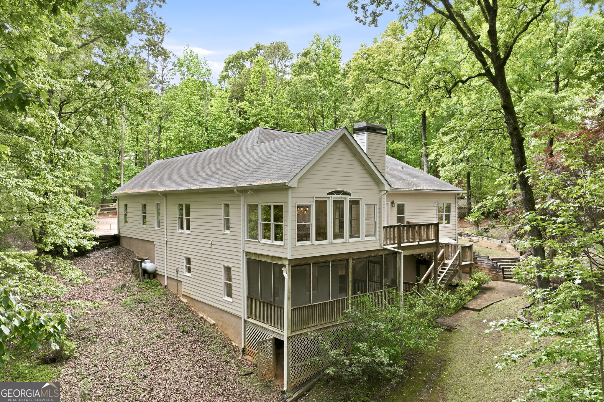 9145 Browns Bridge Road Gainesville GA 30506