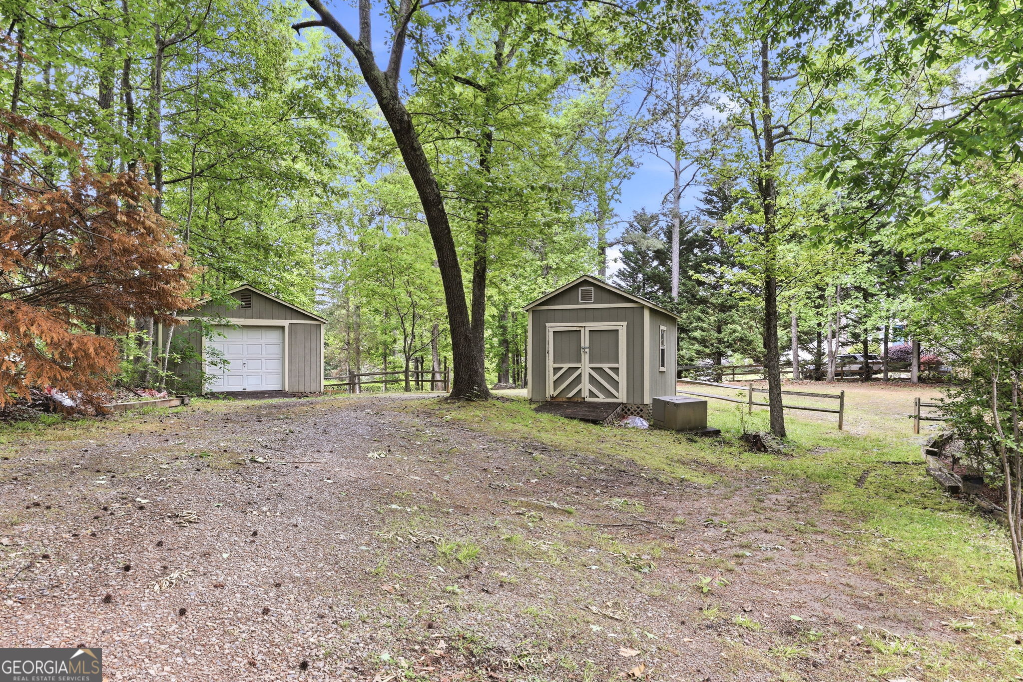 9145 Browns Bridge Road Gainesville GA 30506