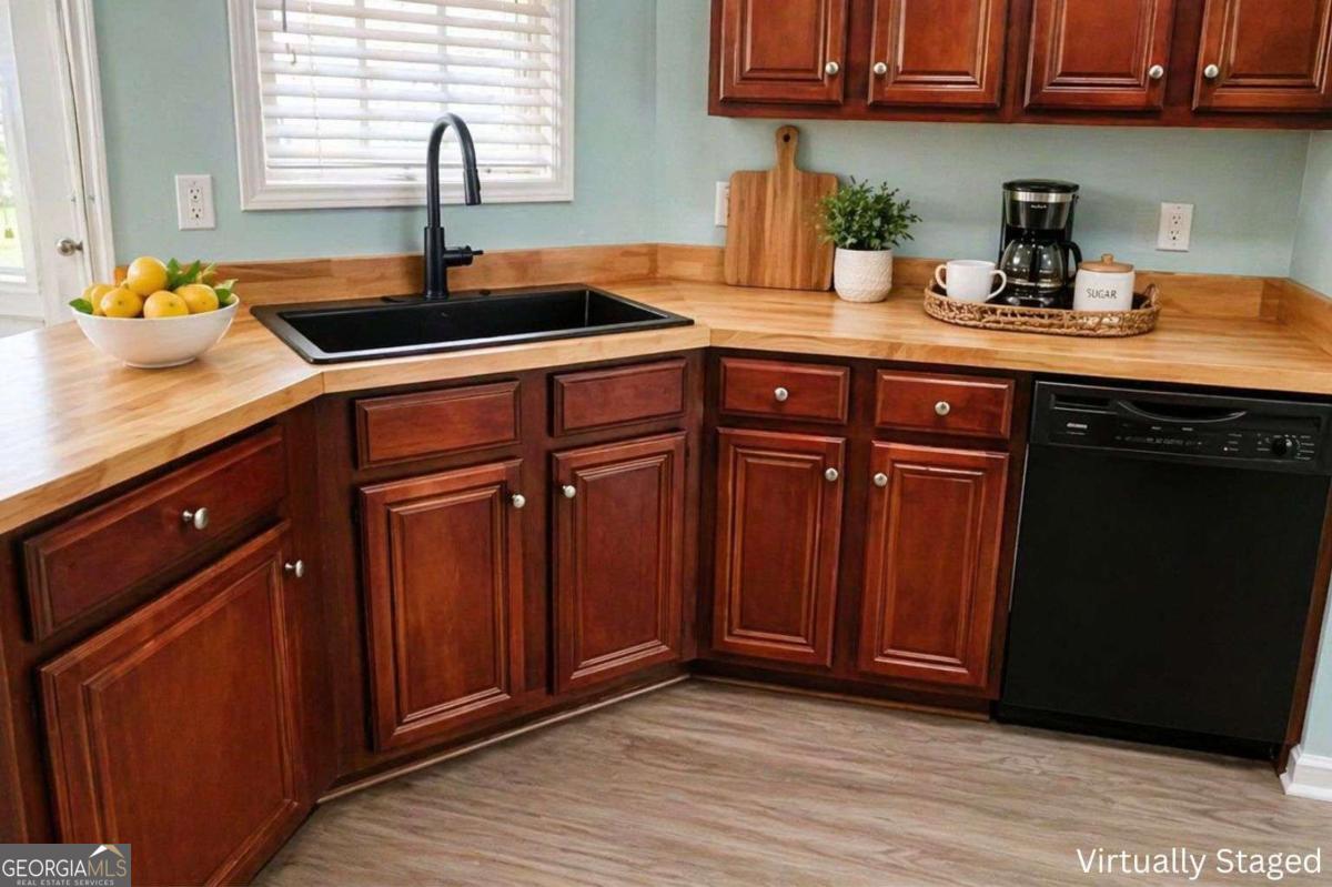 2555 Flat Shoals Road South Fulton GA 30349