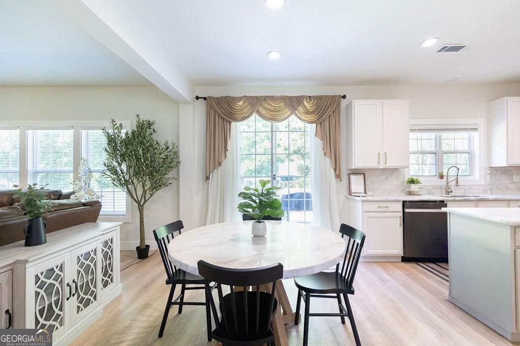 3360 Palm Circle Kennesaw GA 30144