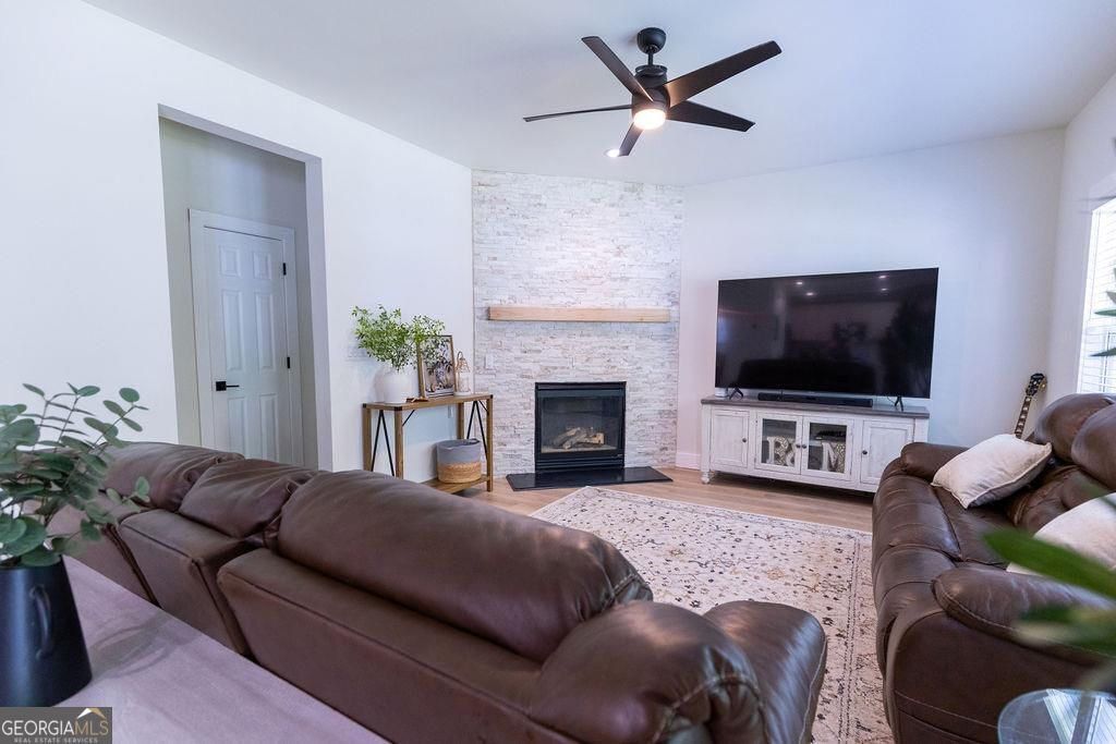 3360 Palm Circle Kennesaw GA 30144