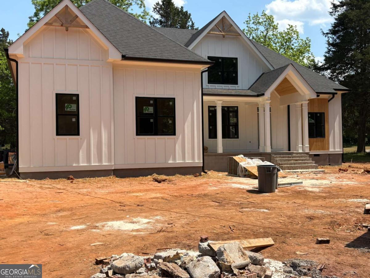 106 Wiiliamsburg Lane Athens GA 30605