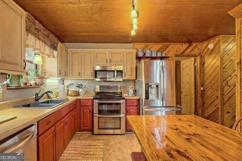 3195 Creekview Road Hiawassee GA 30546