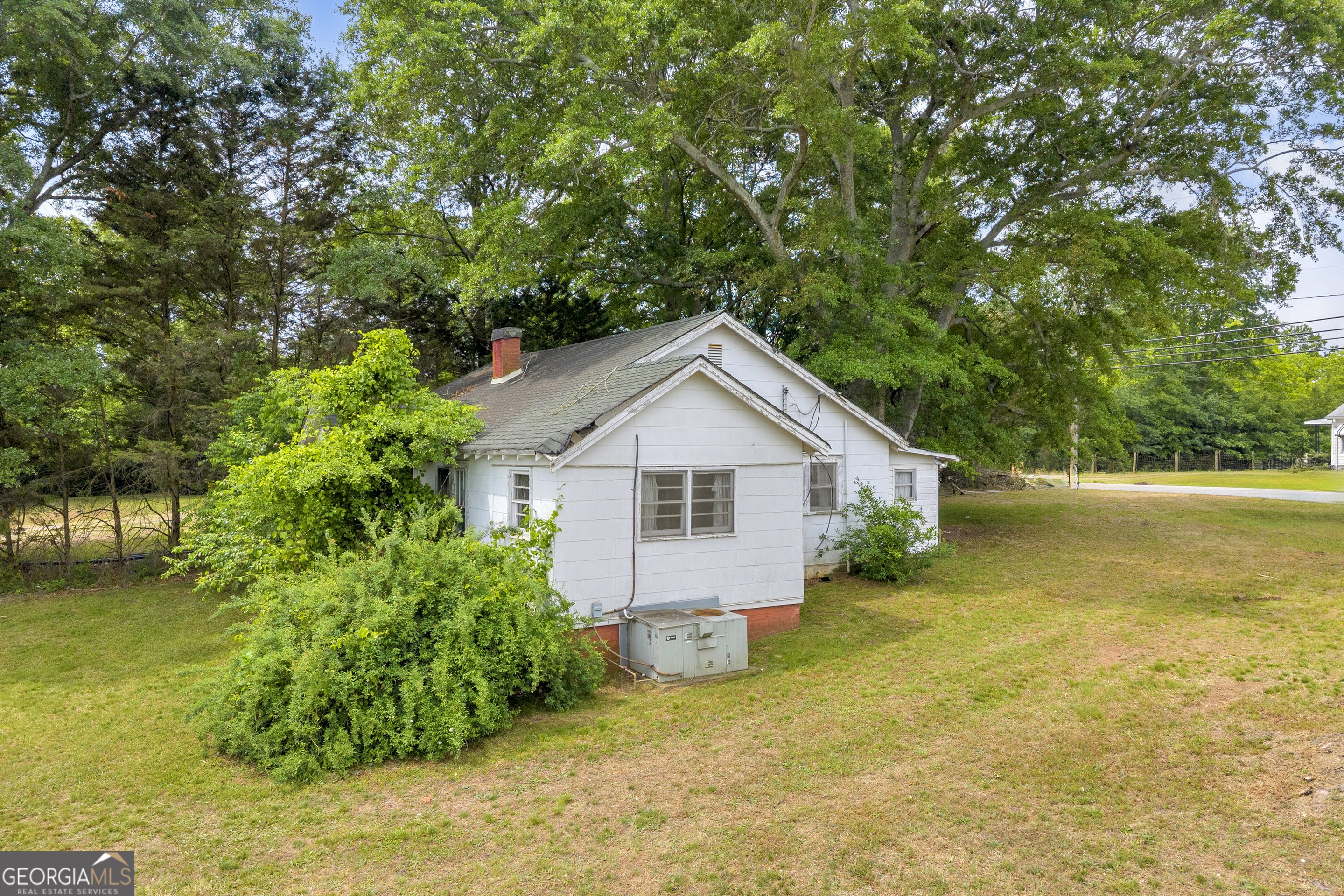1775 Bowersville Street Royston GA 30662