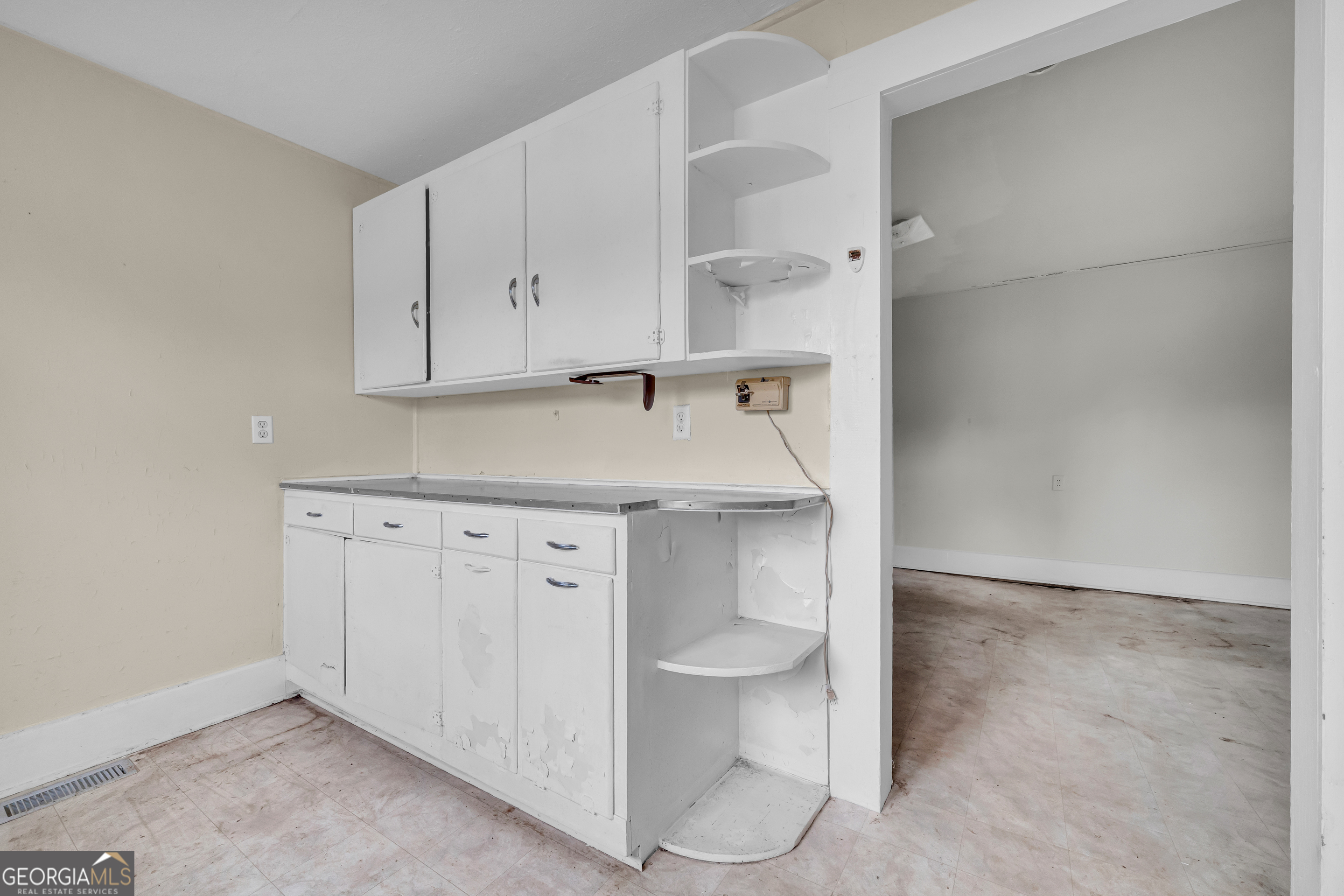 1775 Bowersville Street Royston GA 30662