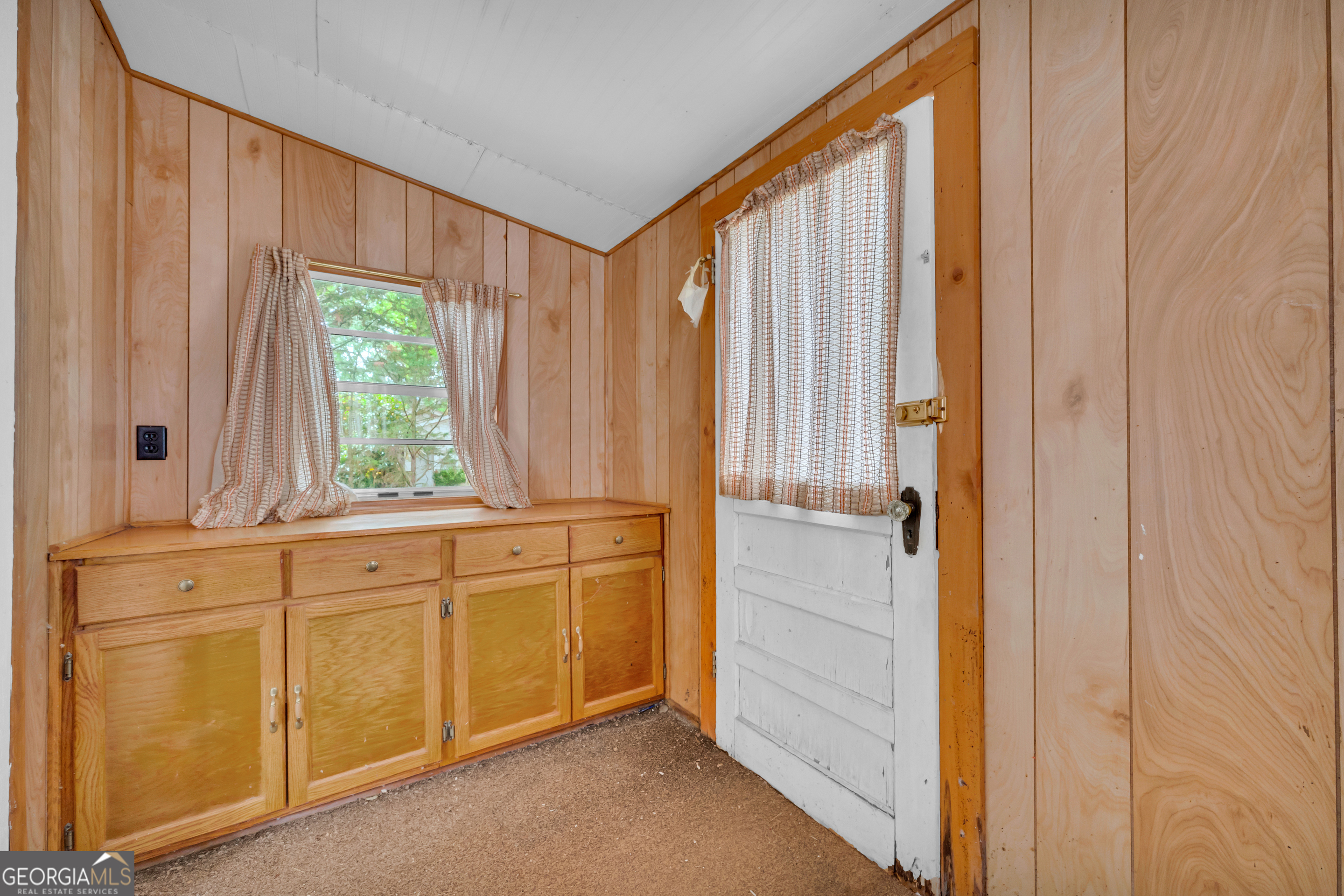 1775 Bowersville Street Royston GA 30662