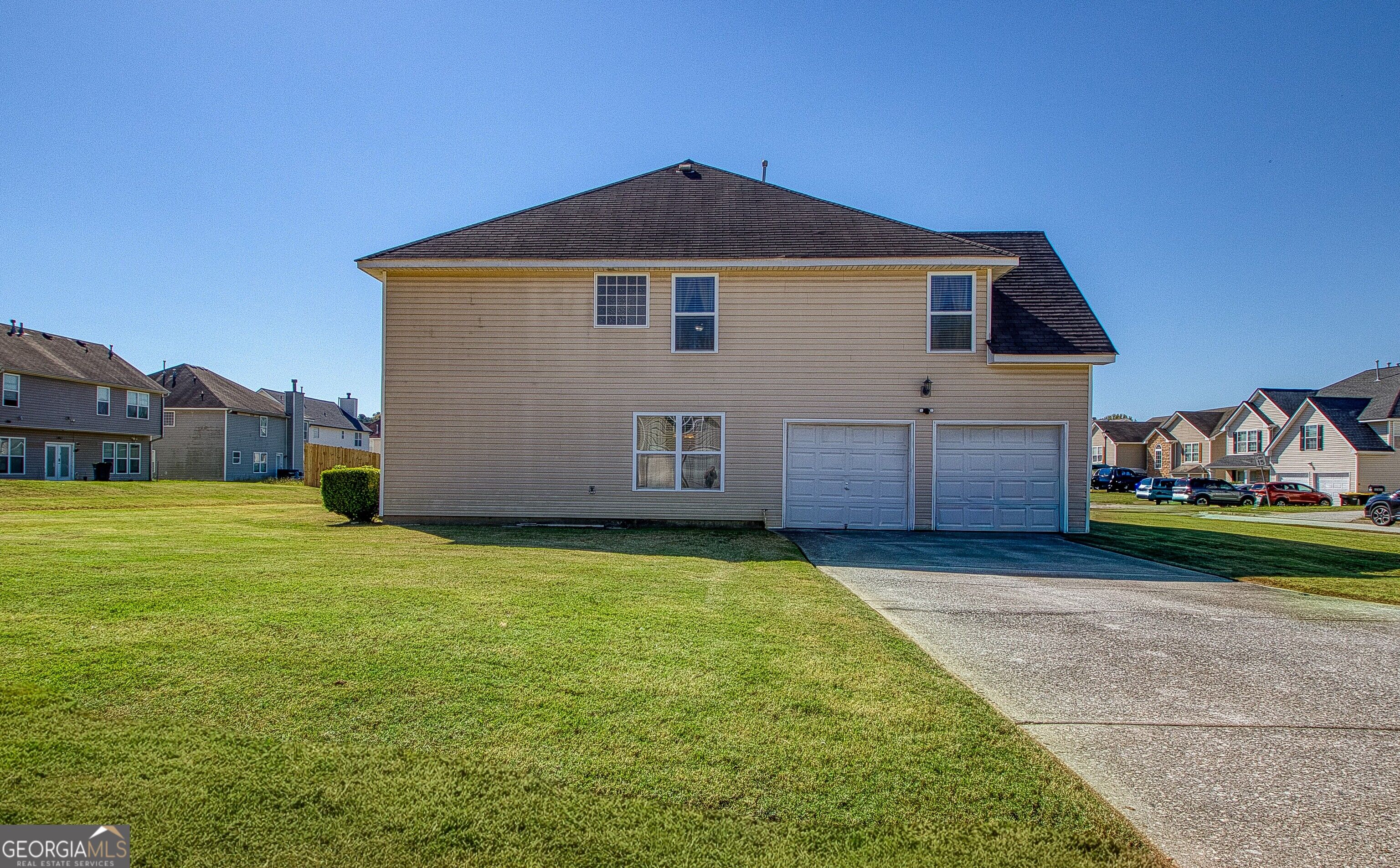11608 Sarah Loop Hampton GA 30228